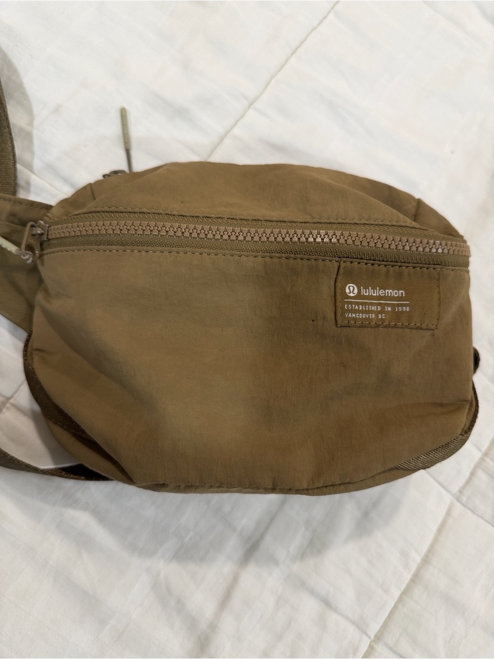 lululemon belt bag
